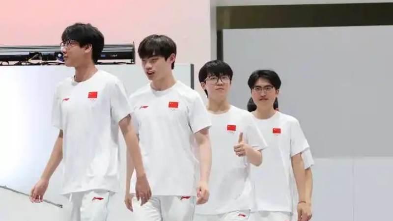 英雄联盟全球总决赛赛制演变与入围机制
